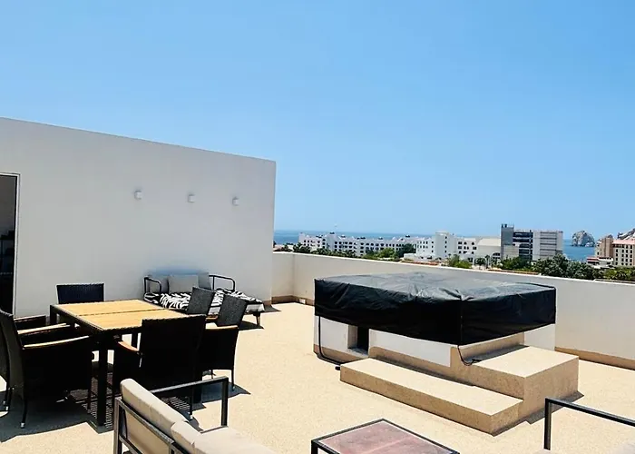 Penthouse With Private Jacuzzi Apartment